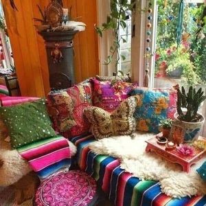 Meet your Posher, Hodhod